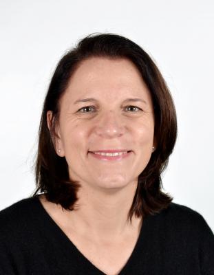 Sandrine GARNIER, colistière aux côtés de Florence CHARTIER-LOMAN, candidate aux élections municipales de Fouras-les-bains